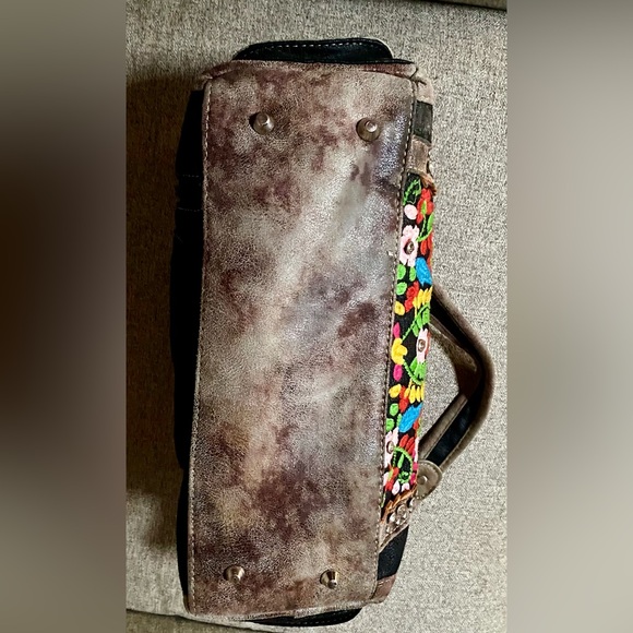 🔥Montana West Conceal Carry Western Bling Embroidered Handbag🔥 - Picture 6 of 16